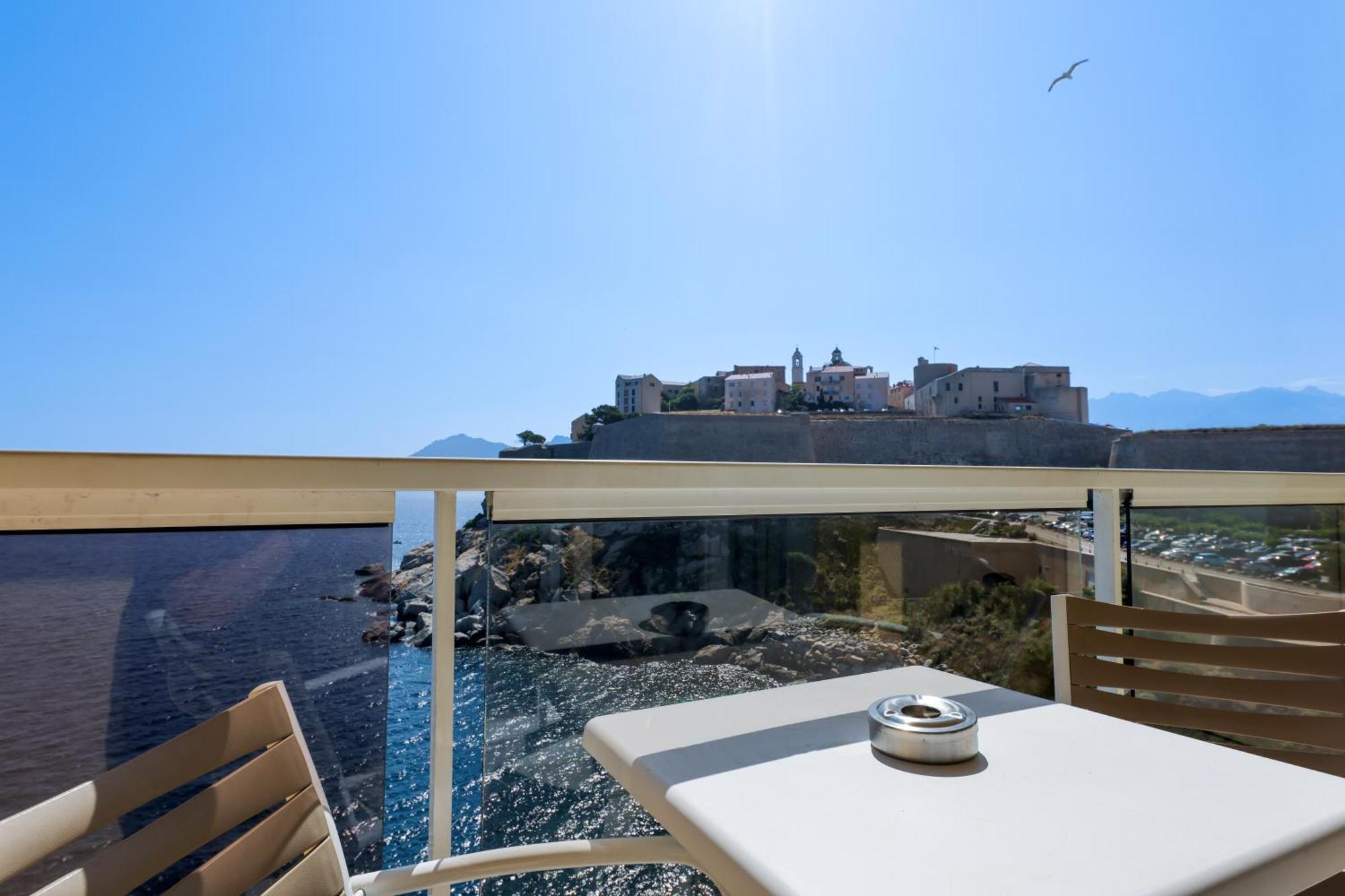 Hotel Saint Christophe Καλβί Εξωτερικό φωτογραφία