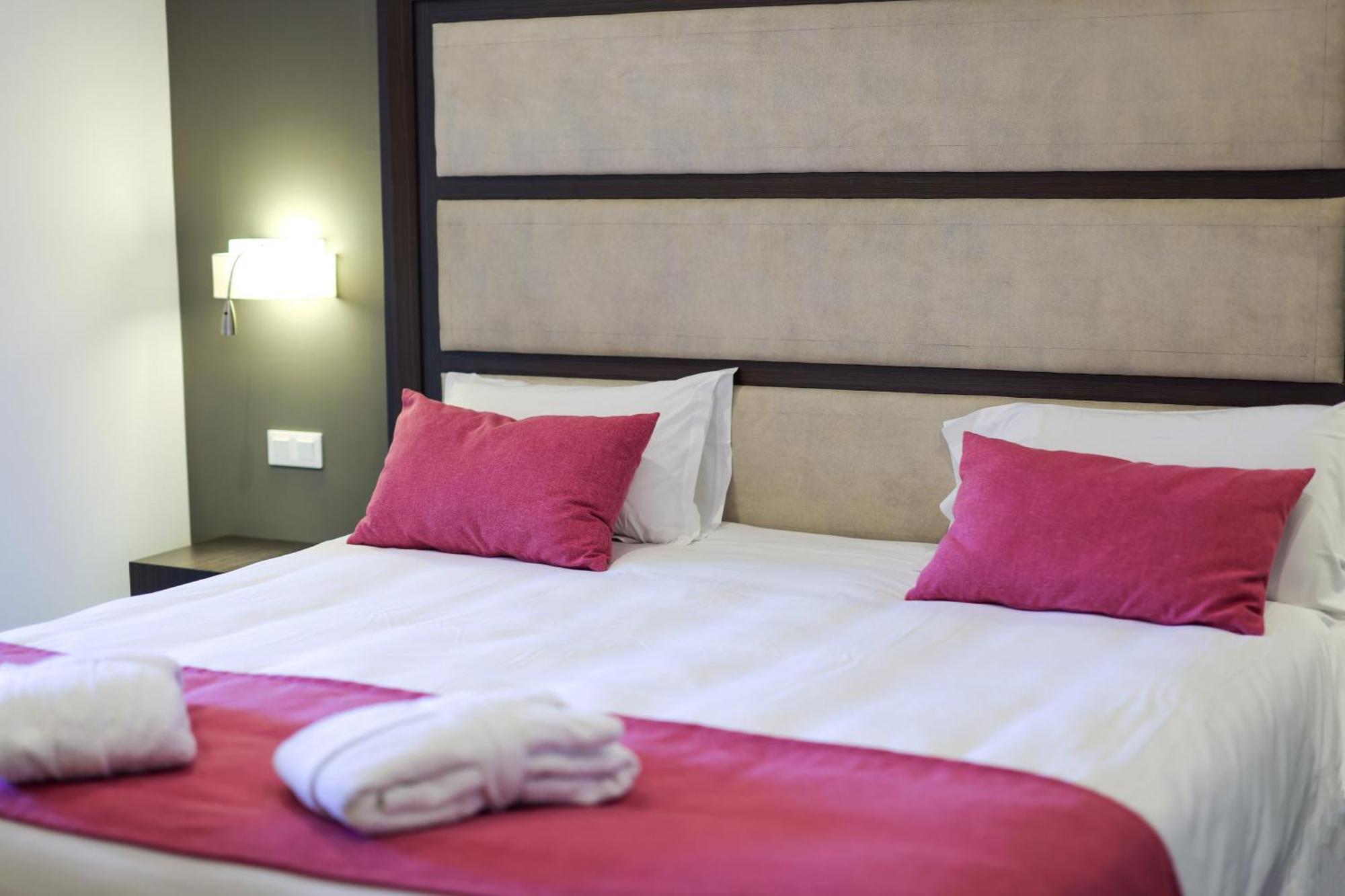 Hotel Saint Christophe Καλβί Εξωτερικό φωτογραφία