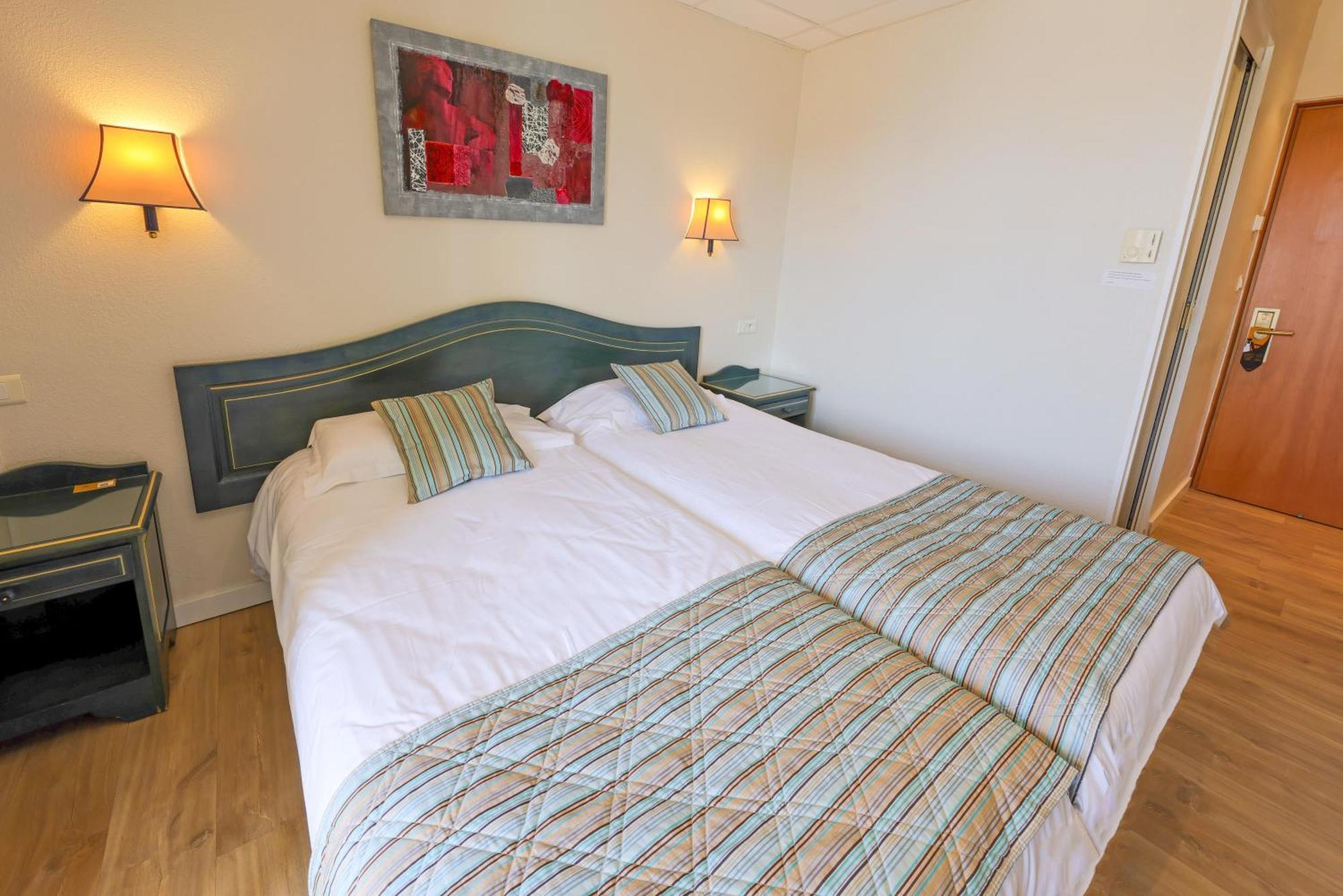 Hotel Saint Christophe Καλβί Εξωτερικό φωτογραφία