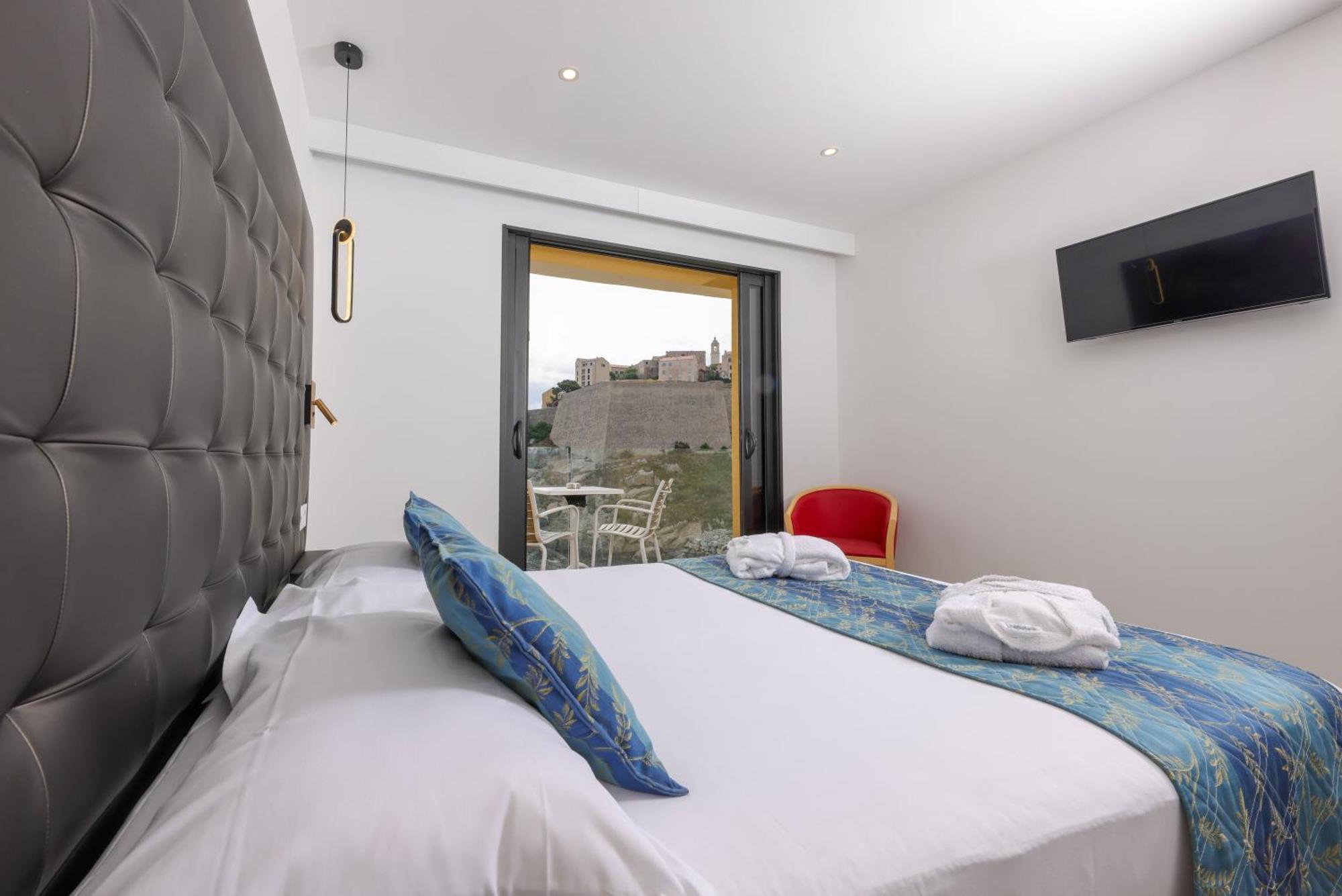 Hotel Saint Christophe Καλβί Εξωτερικό φωτογραφία