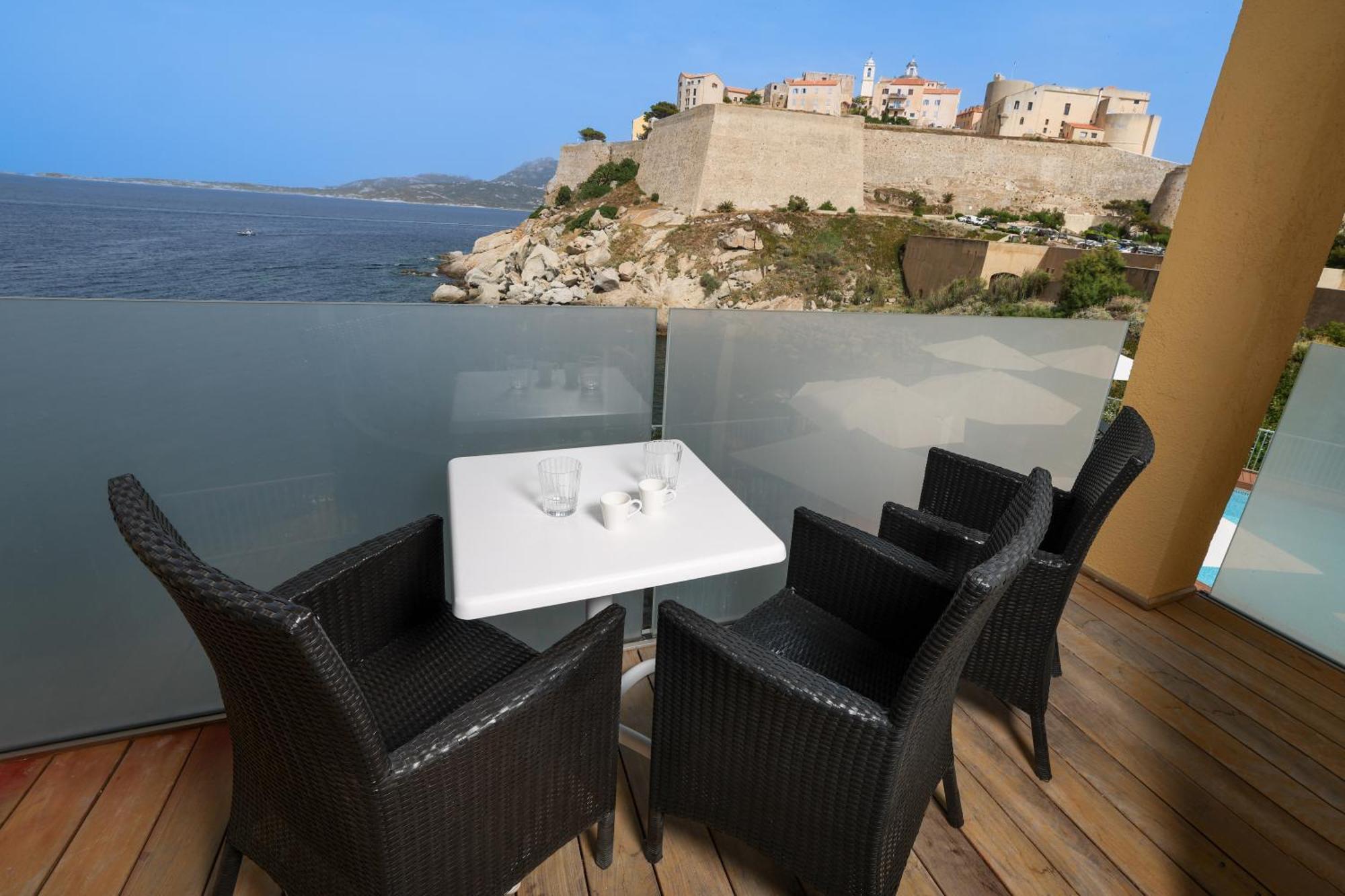 Hotel Saint Christophe Καλβί Εξωτερικό φωτογραφία