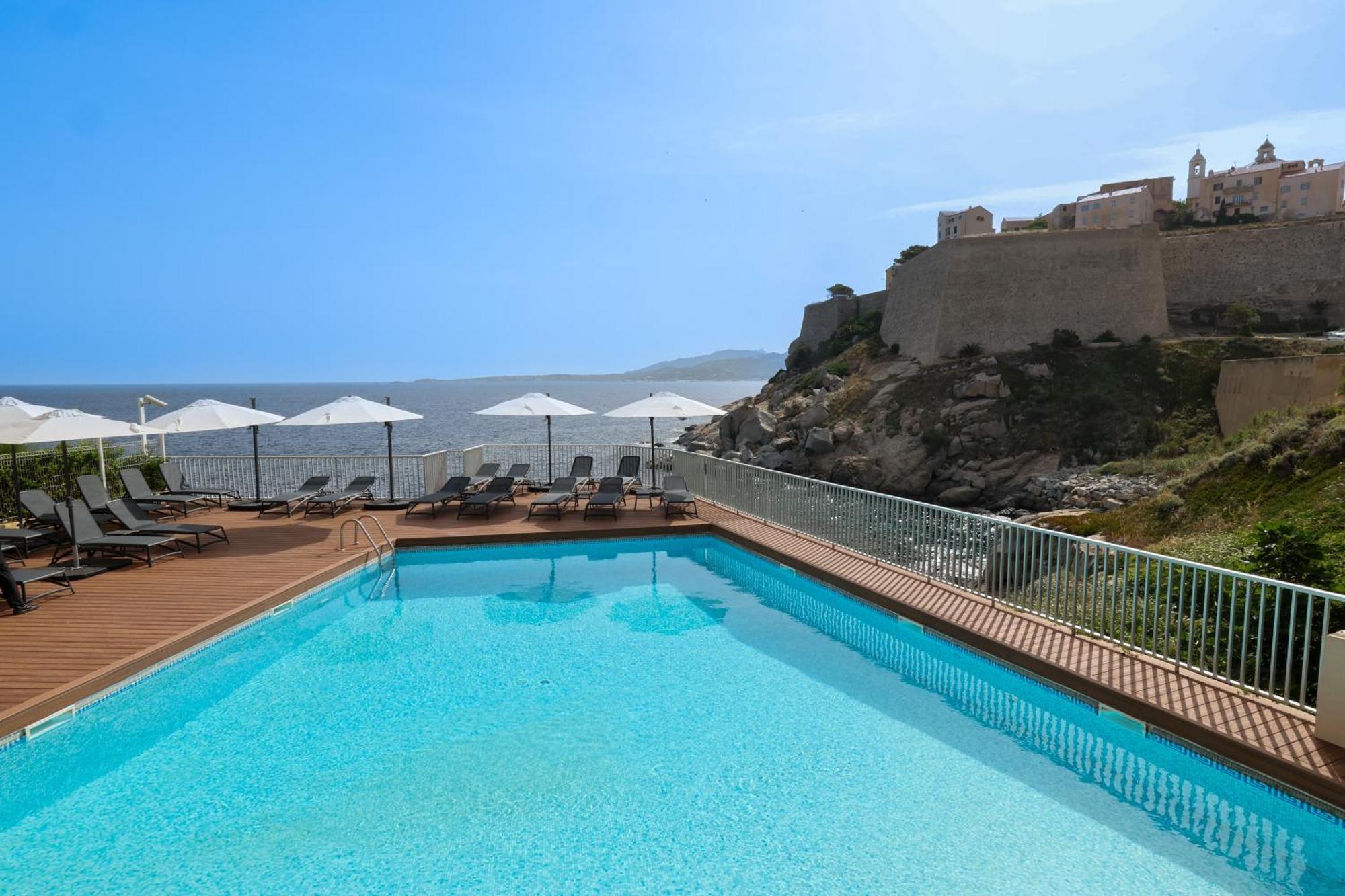 Hotel Saint Christophe Καλβί Εξωτερικό φωτογραφία
